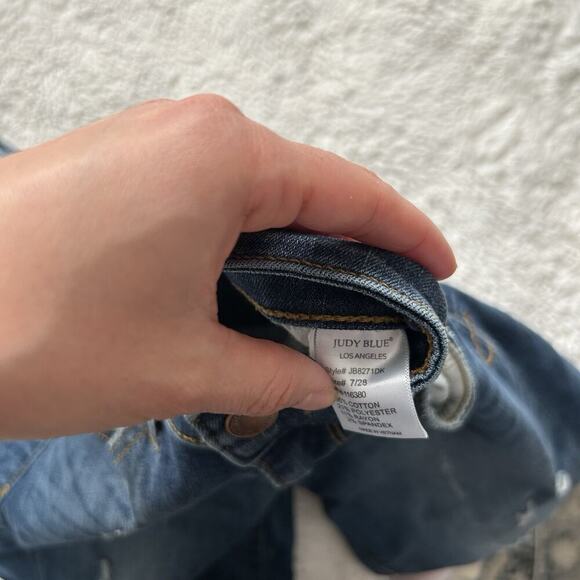 Judy Blue Jeans Womens 7/28 Blue Relaxed Fit‎ Distressed Stretch Dark Wash Denim - Picture 5 of 7